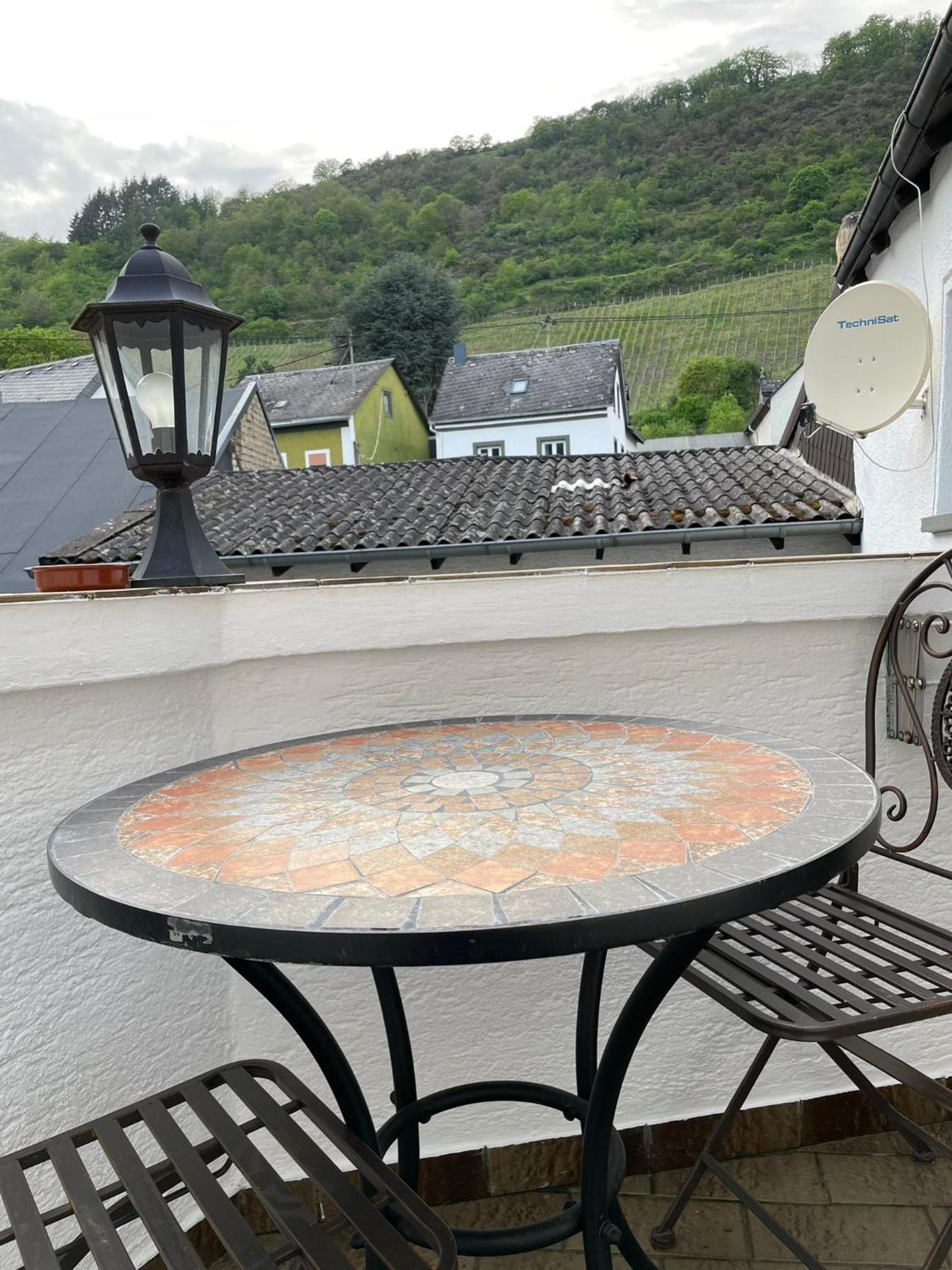 Fachwerk-Romantik 2 An Der Mosel Treis-Karden Kültér fotó